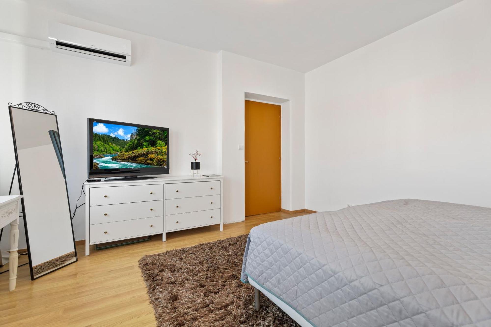 Heart Of The City Center 2 Rooms By Zazi Bratislava Exterior foto